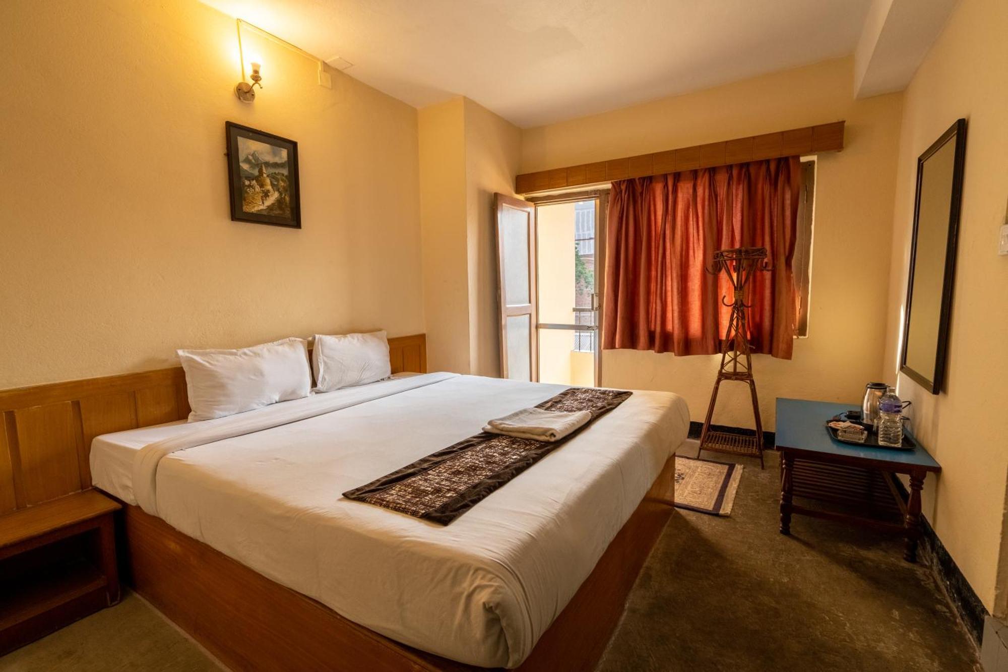 Hotel Nana Katmandu Eksteriør bilde